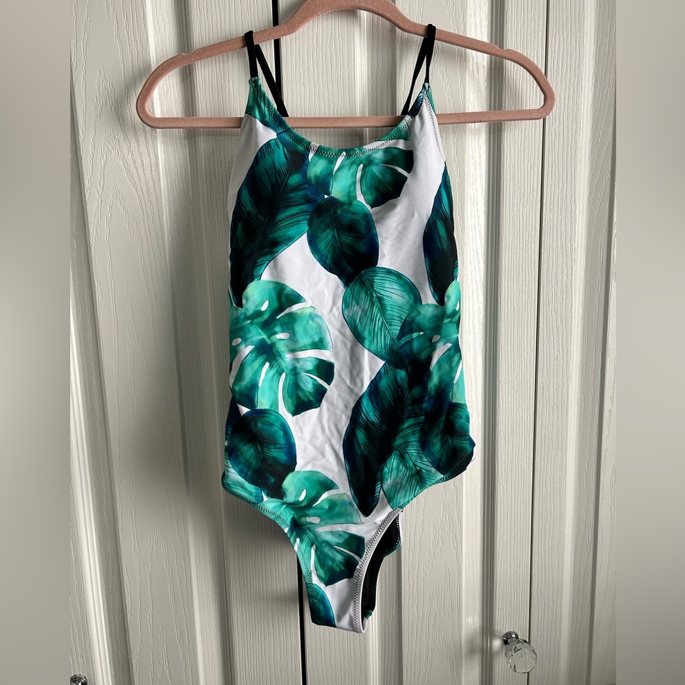 NWT Cupshe One Piece Bathing Suit